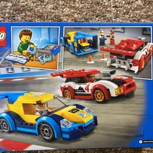 Lego Bundle of 3 Great Cars and Airplane - Picture 5 of 5